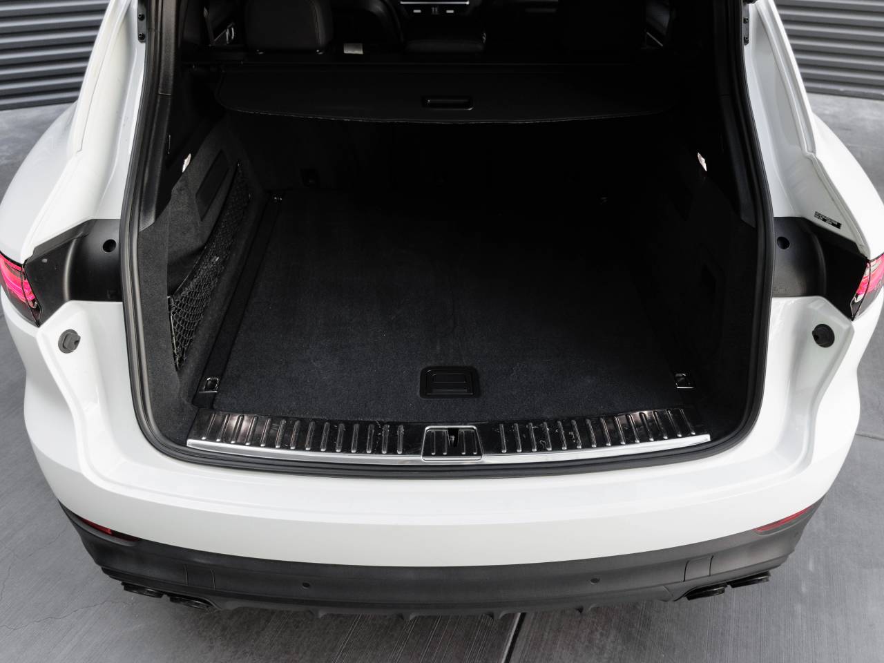 2023 Porsche Cayenne Cayenne E-Hybrid Platinum Edition (MY23)