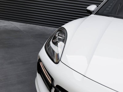 2023 Porsche Cayenne Cayenne E-Hybrid Platinum Edition (MY23)