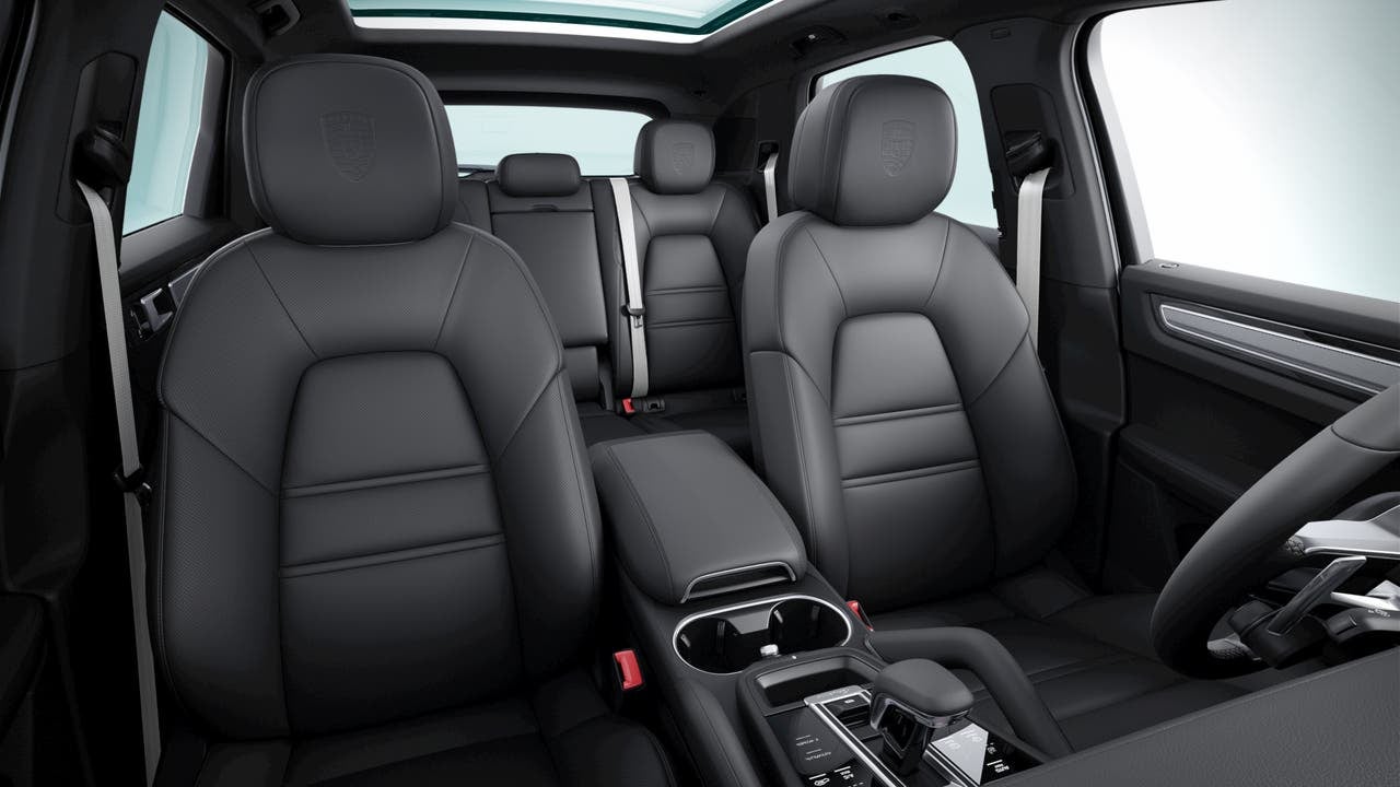 2023 Porsche Cayenne Cayenne E-Hybrid Platinum Edition (MY23)
