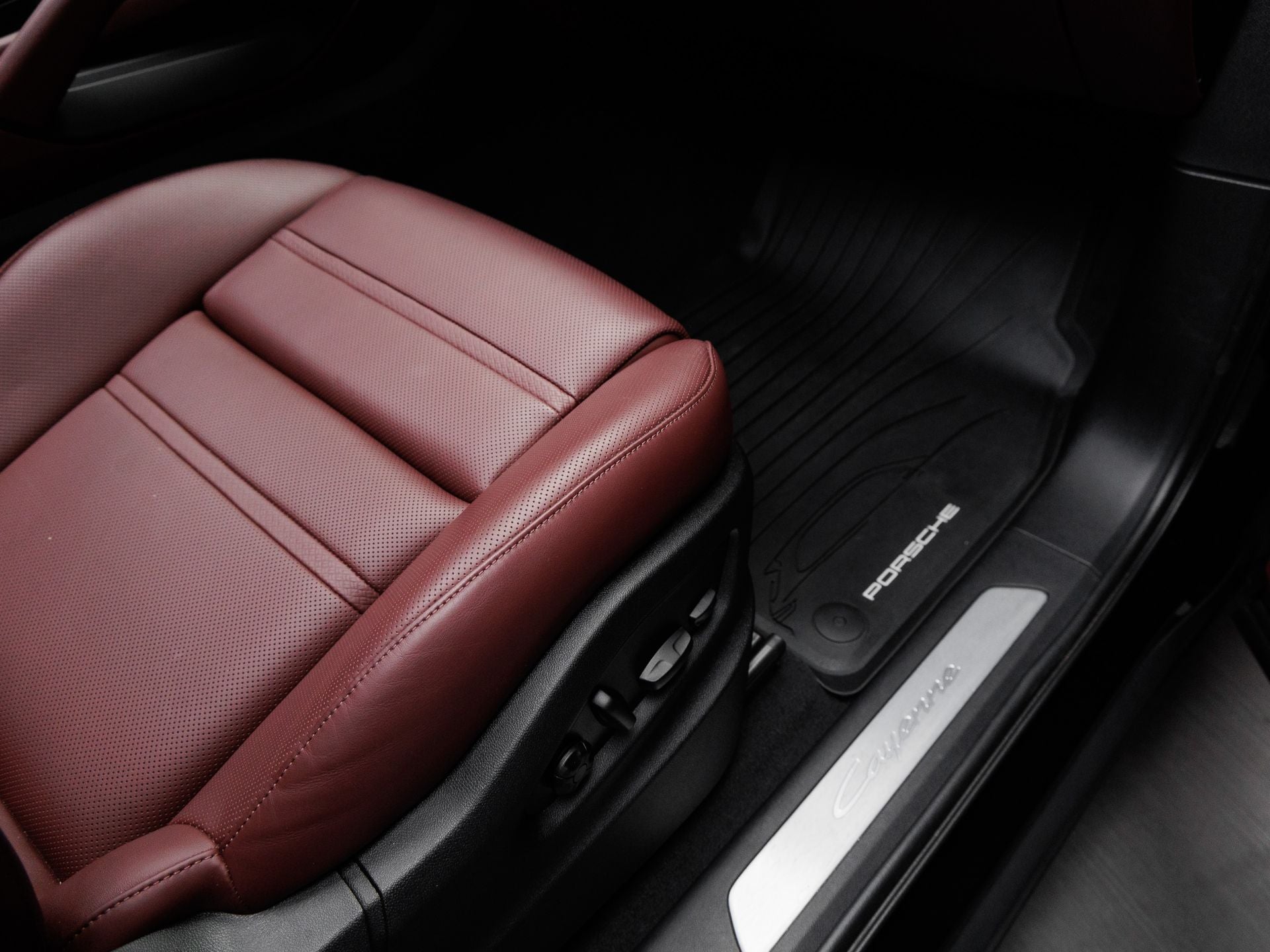 2025 Porsche Cayenne Cayenne E-Hybrid