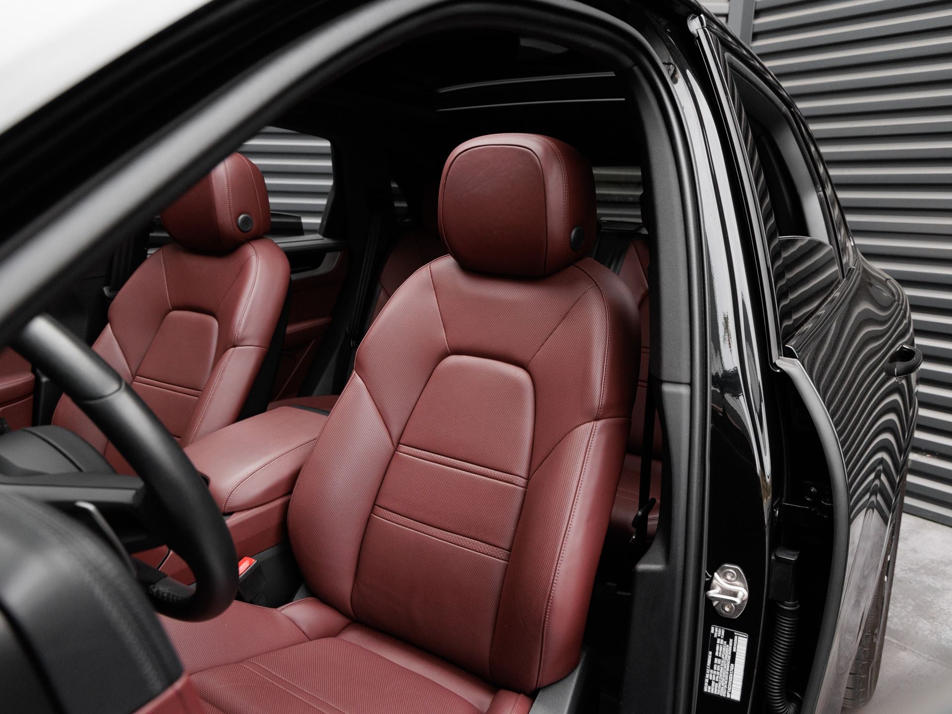 2025 Porsche Cayenne Cayenne E-Hybrid