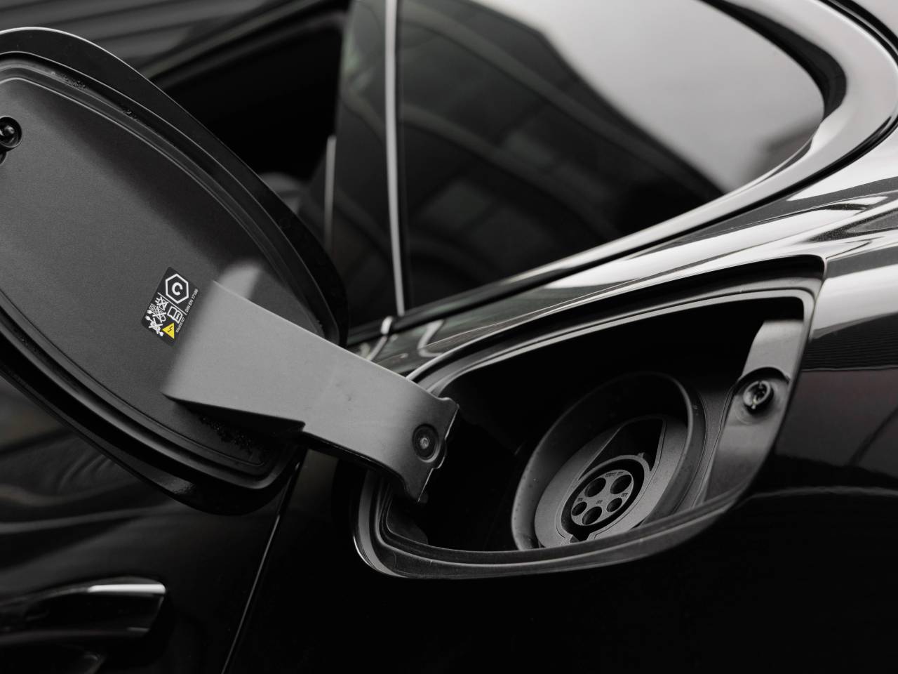 2025 Porsche Cayenne Cayenne E-Hybrid