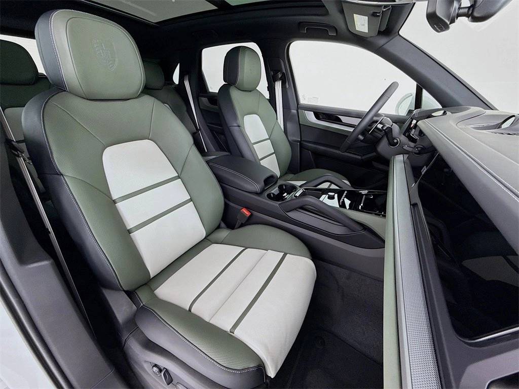 2026 Porsche Cayenne Cayenne E-Hybrid