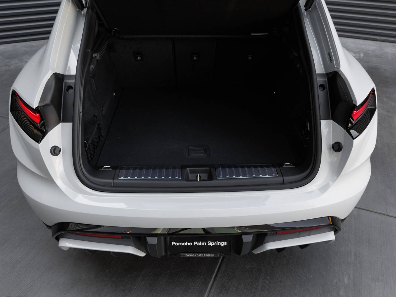 2026 Porsche Macan Macan GTS Electric