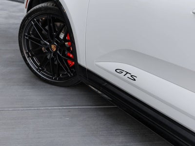 2026 Porsche Macan Macan GTS Electric
