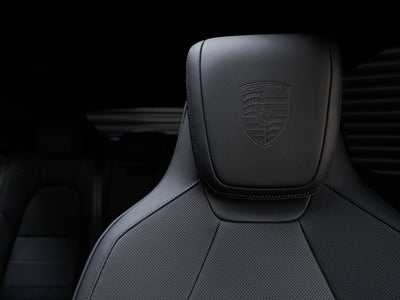 2026 Porsche Macan Macan GTS Electric