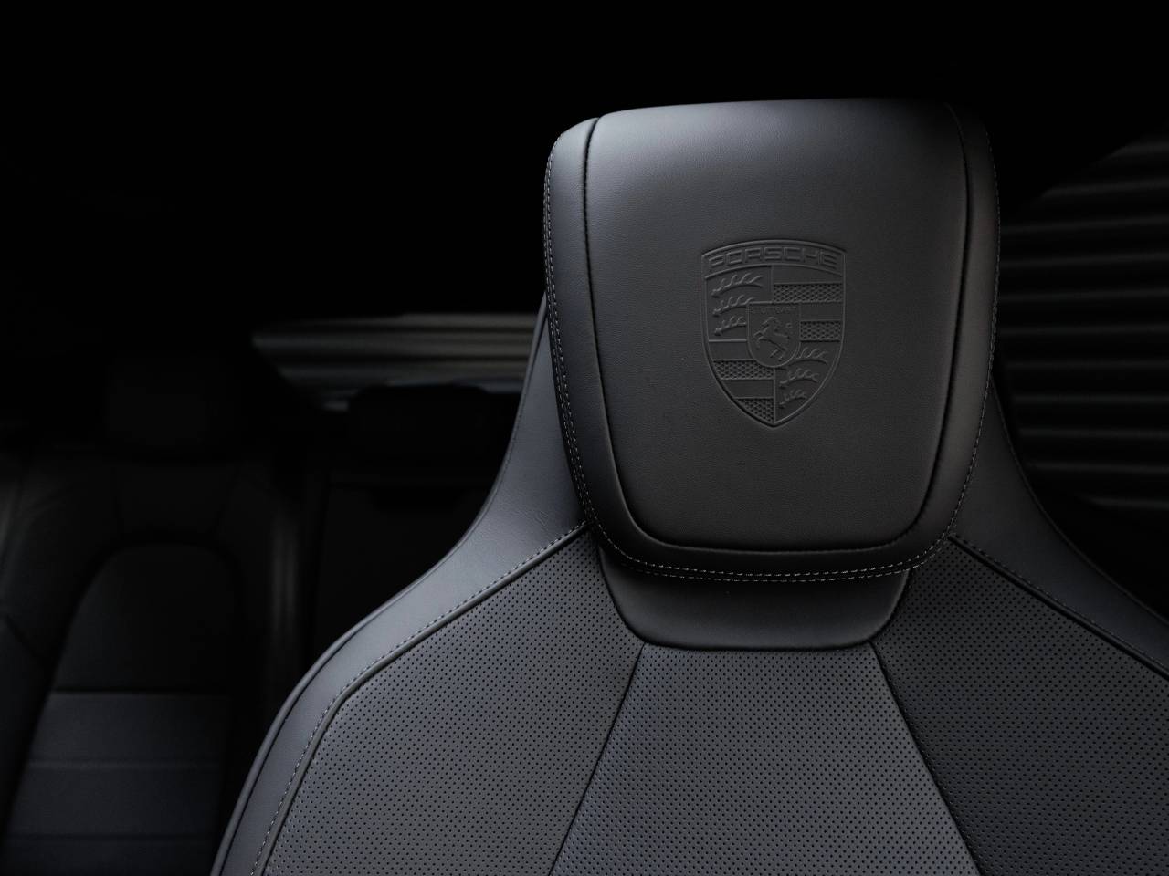 2026 Porsche Macan Macan GTS Electric