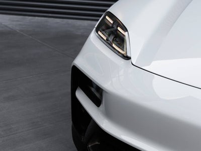 2026 Porsche Macan Macan GTS Electric