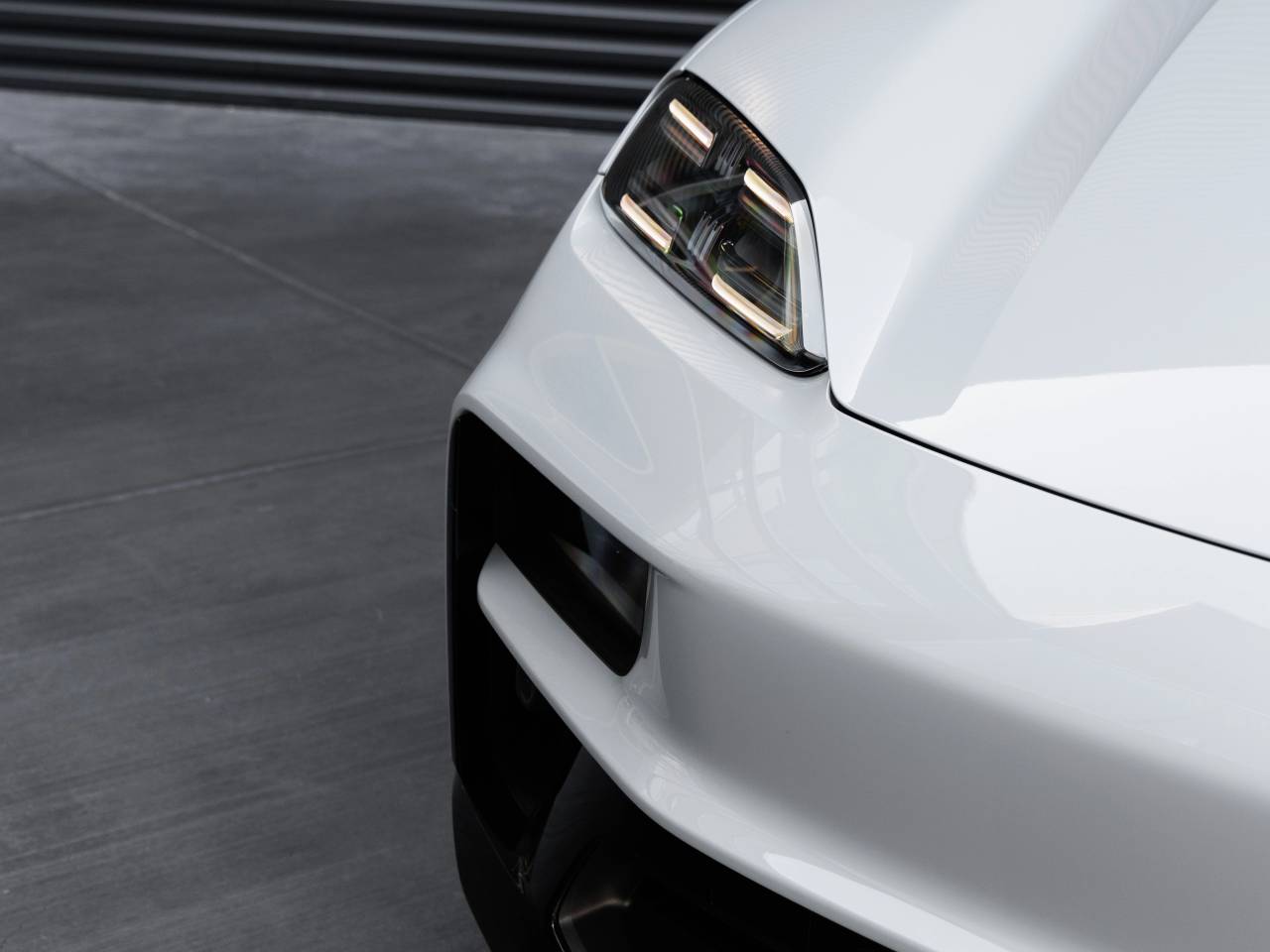 2026 Porsche Macan Macan GTS Electric