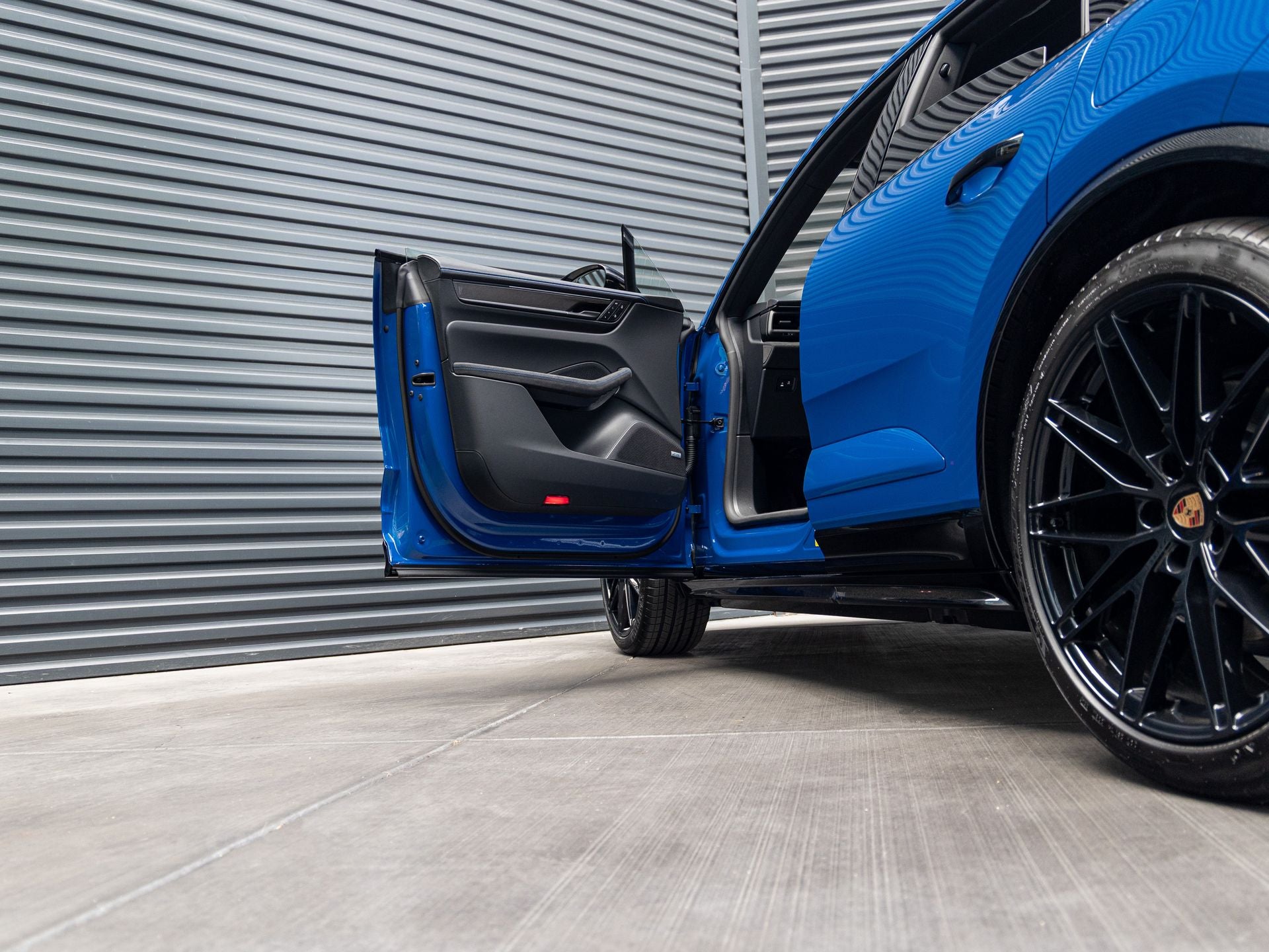 2026 Porsche Macan Electric GTS