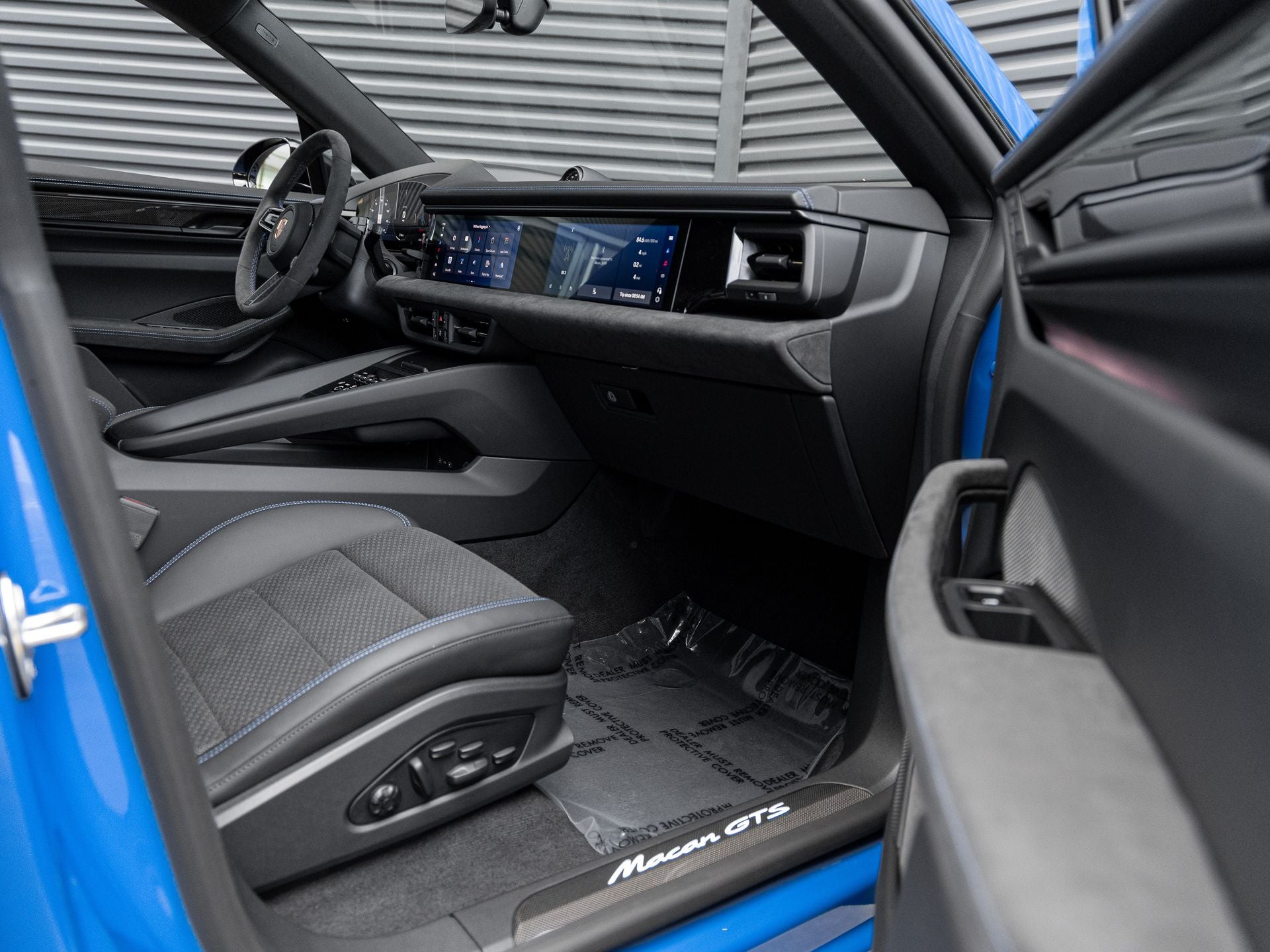 2026 Porsche Macan Electric GTS