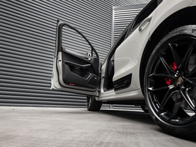 2026 Porsche Macan GTS