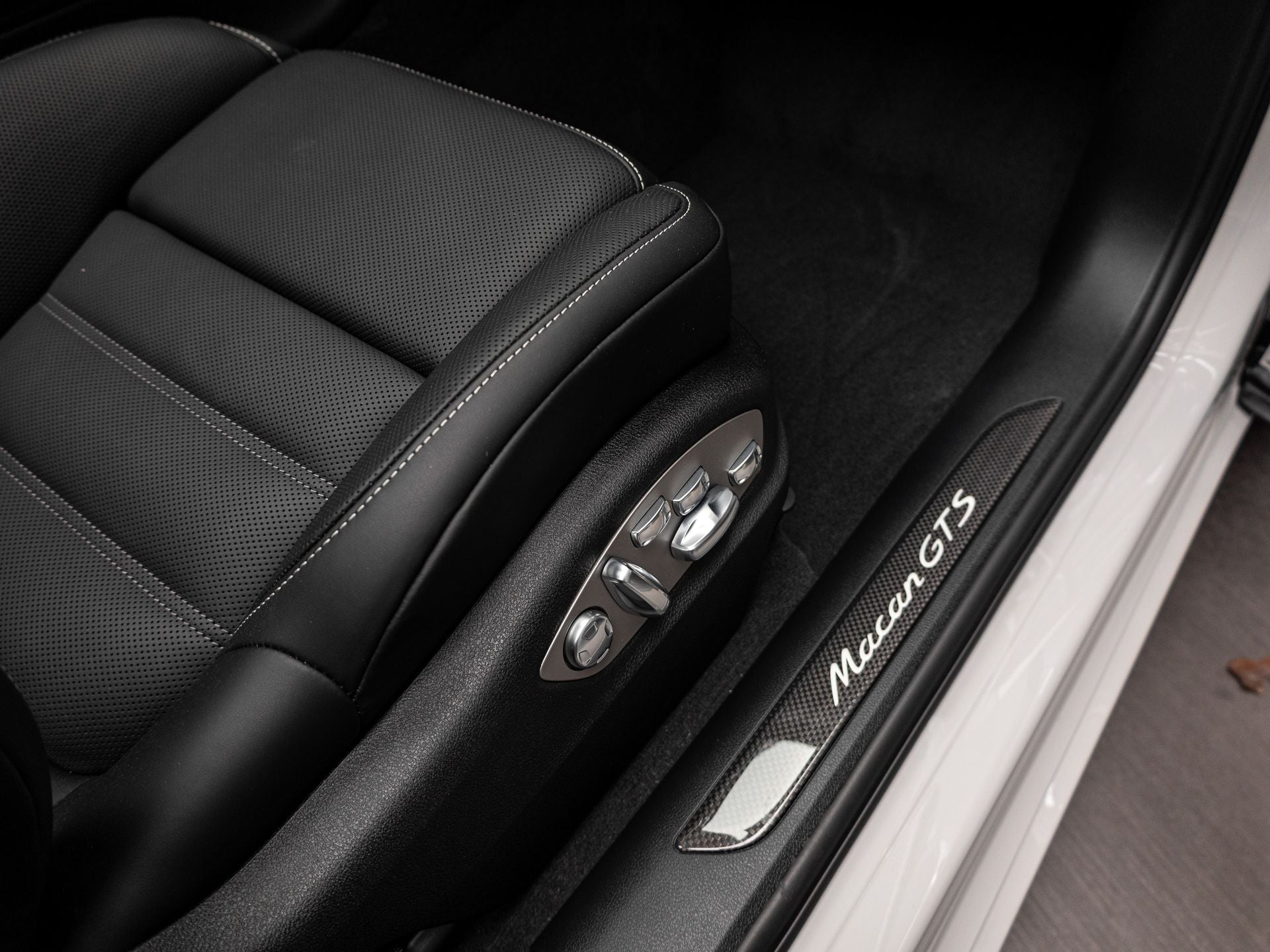 2026 Porsche Macan GTS