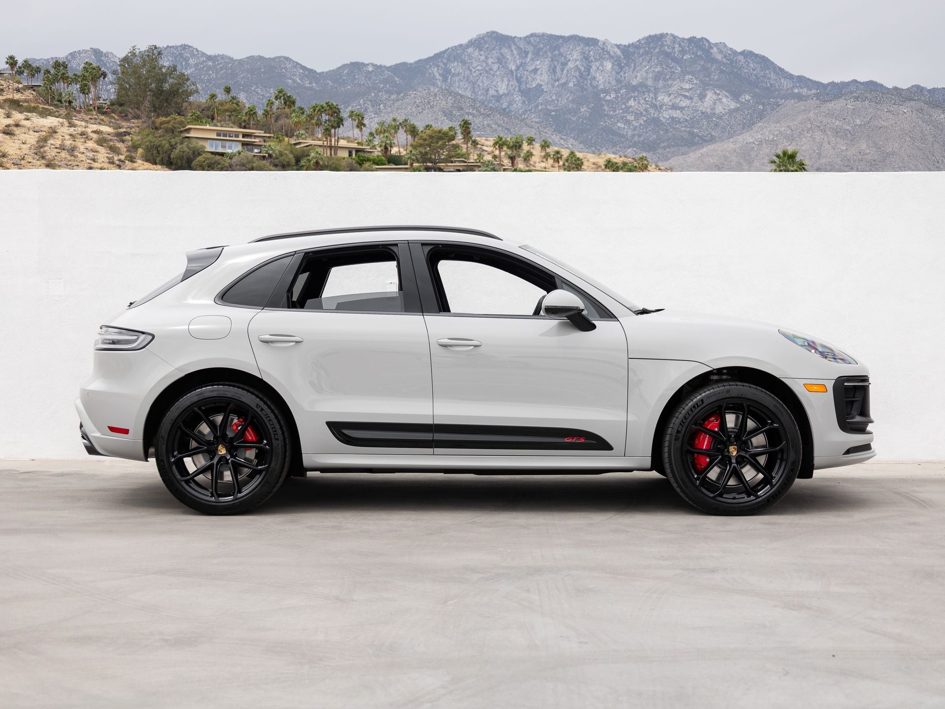 2026 Porsche Macan GTS
