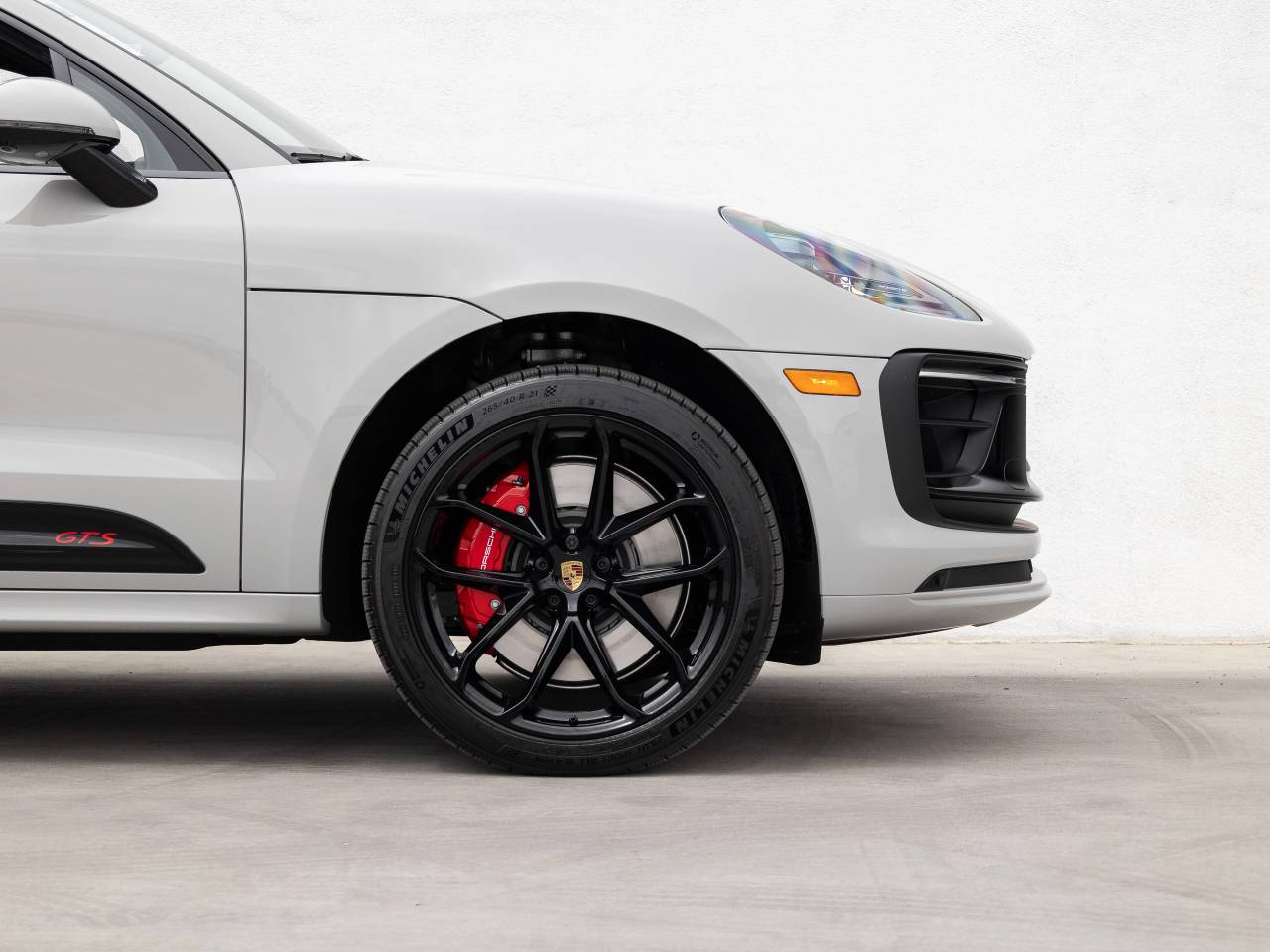 2026 Porsche Macan GTS