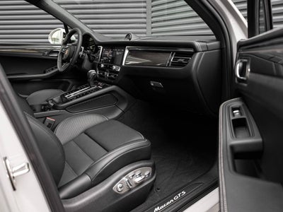 2026 Porsche Macan GTS