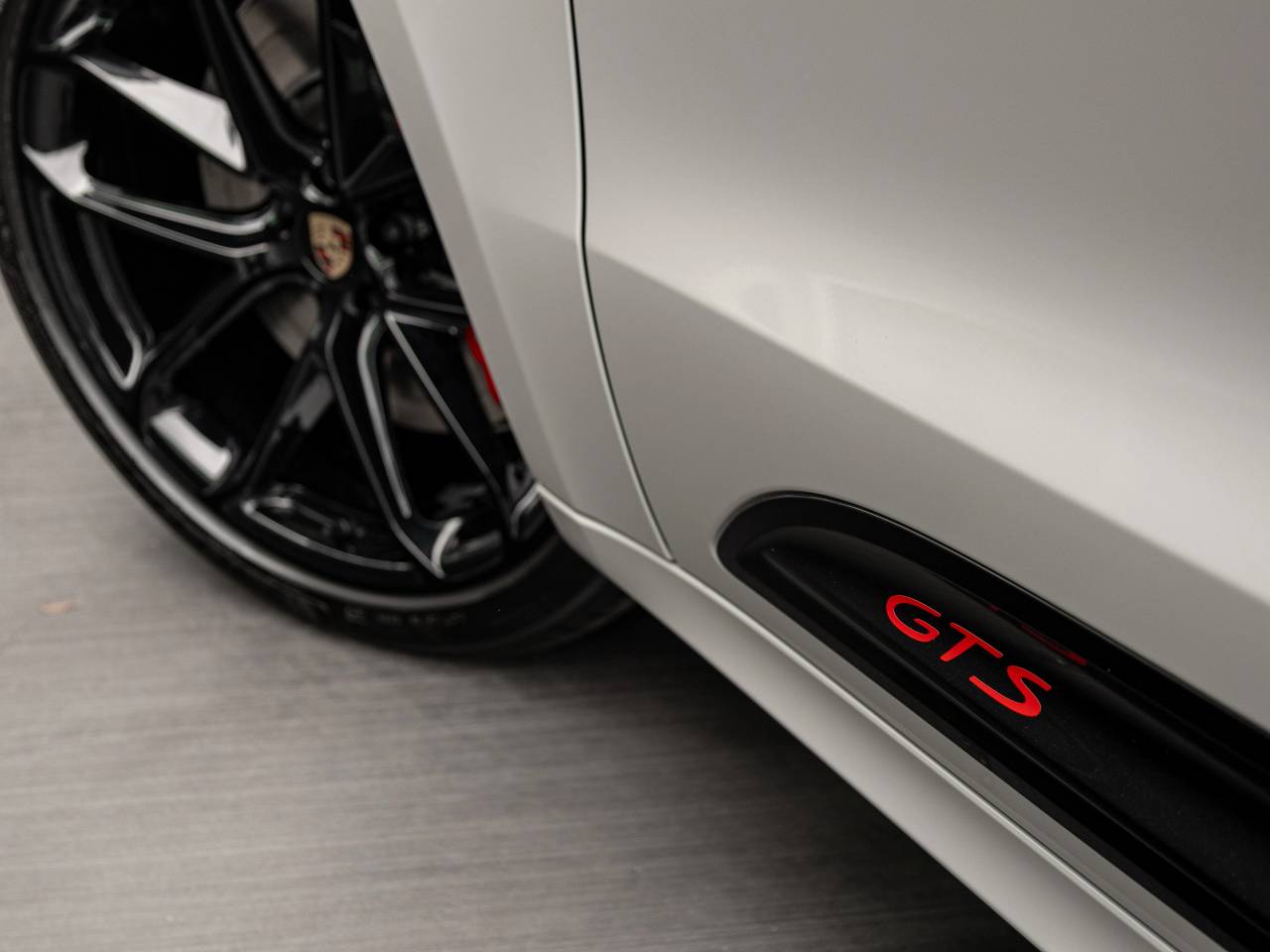 2026 Porsche Macan GTS