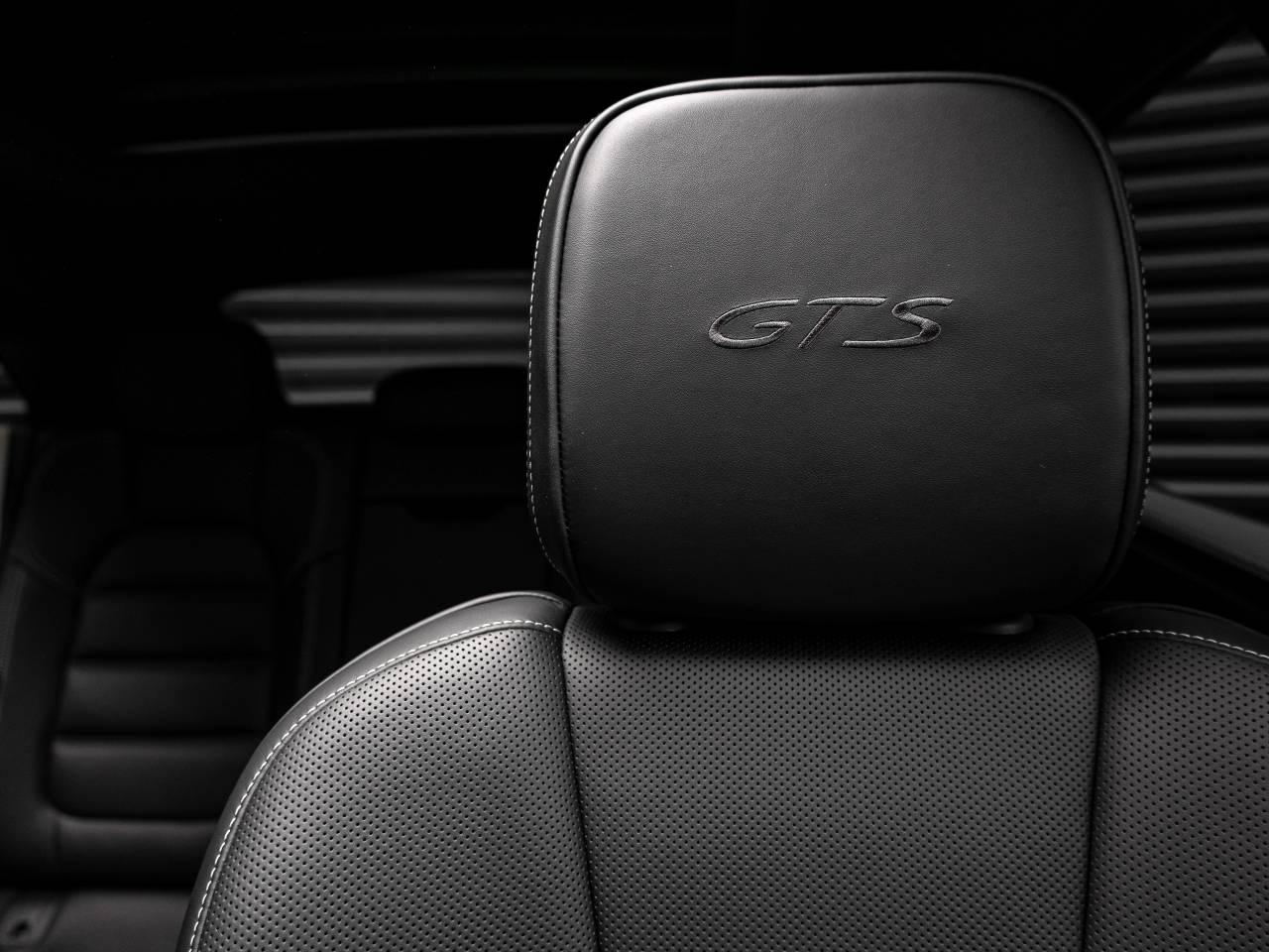 2026 Porsche Macan GTS