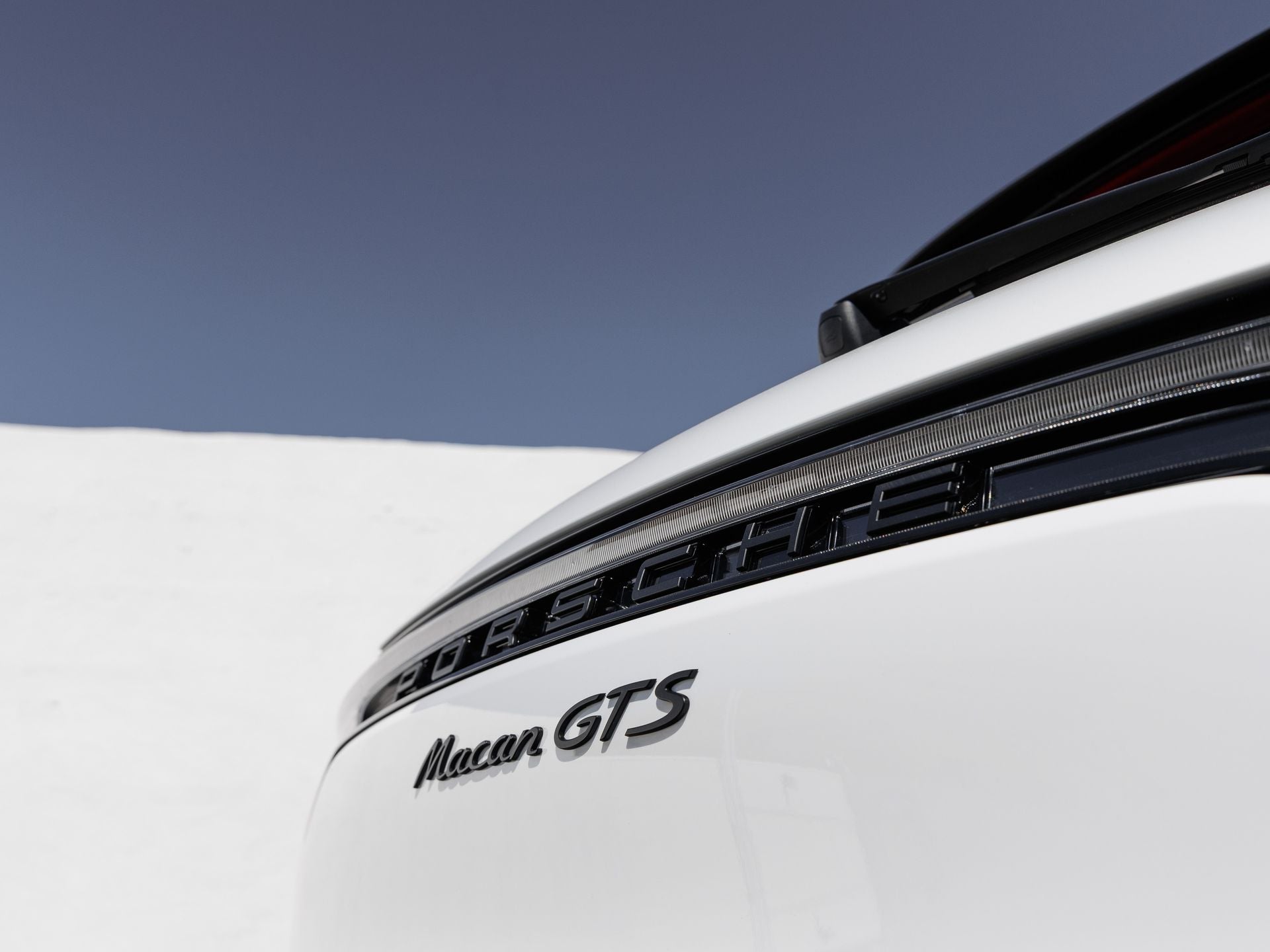 2026 Porsche Macan Macan GTS