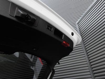 2026 Porsche Macan Macan GTS