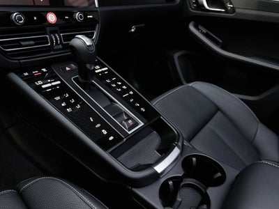 2026 Porsche Macan Macan GTS