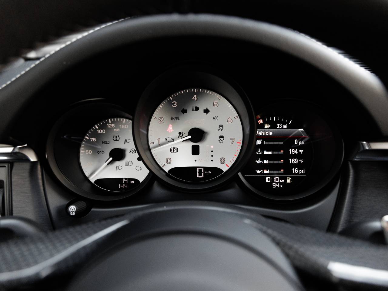 2026 Porsche Macan Macan GTS