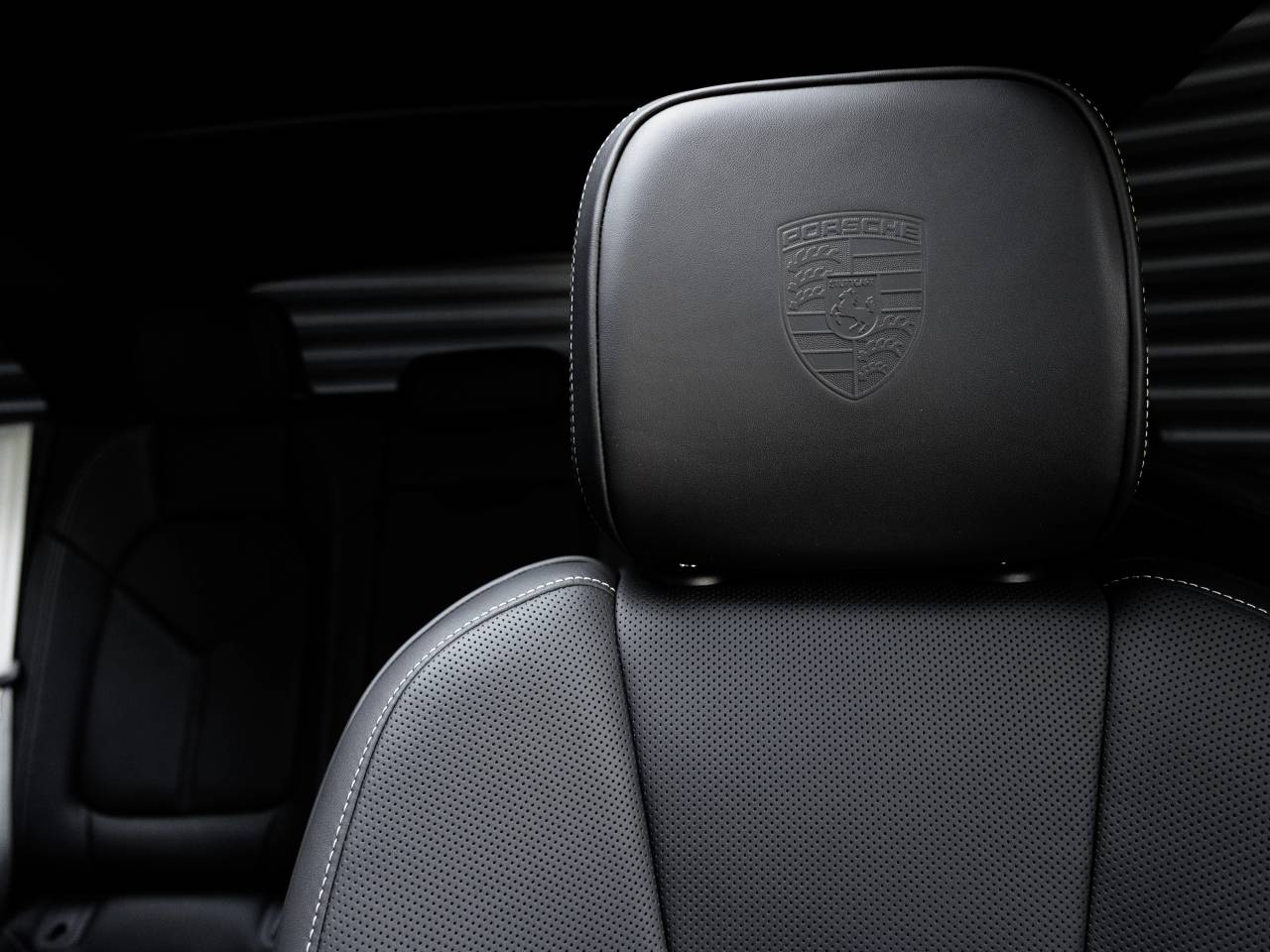 2026 Porsche Macan Macan GTS