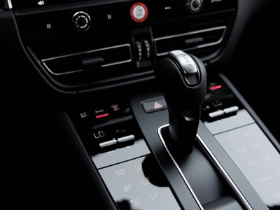 2026 Porsche Macan Macan GTS