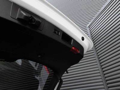 2026 Porsche Macan Macan GTS