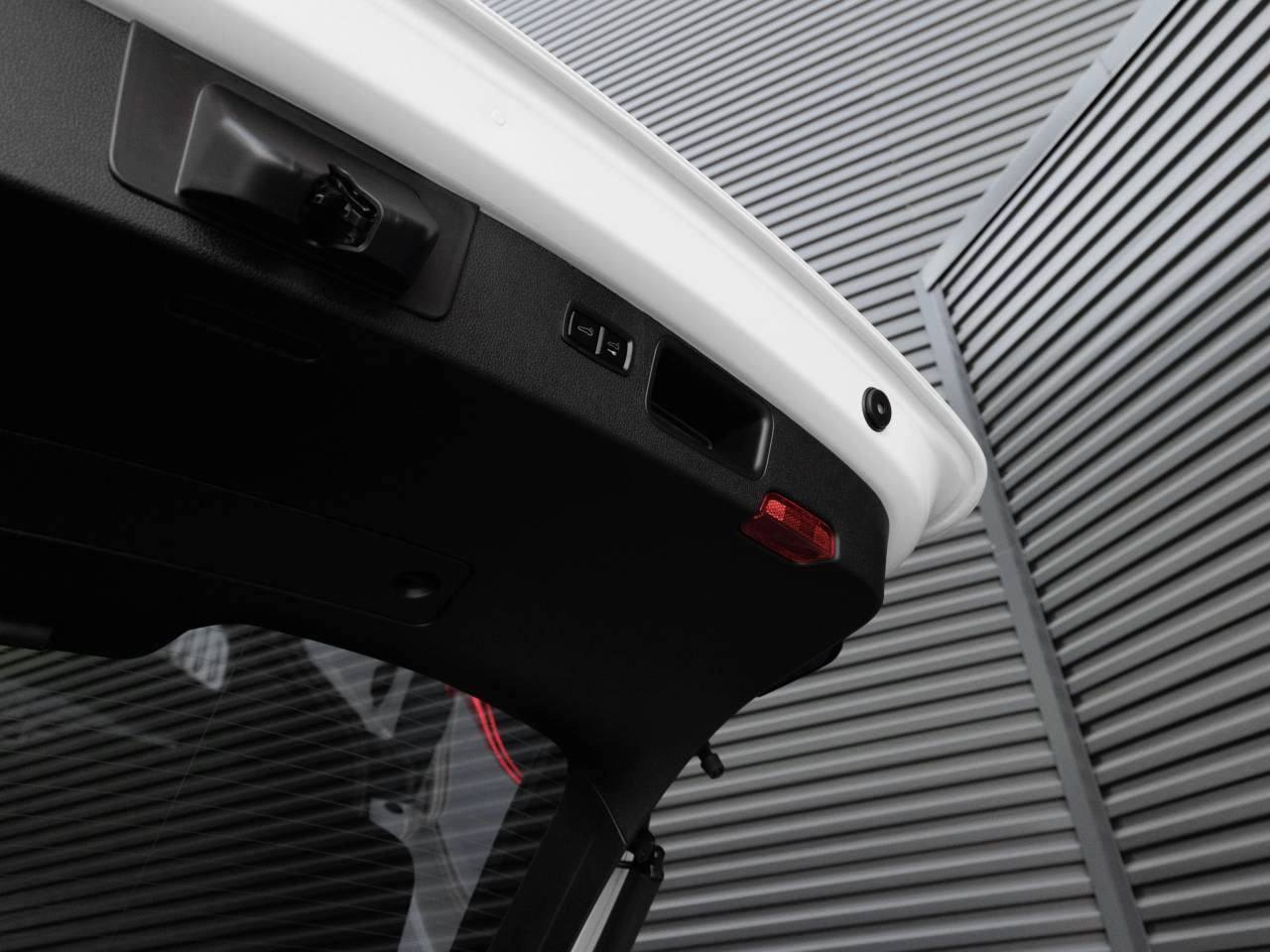 2026 Porsche Macan Macan GTS