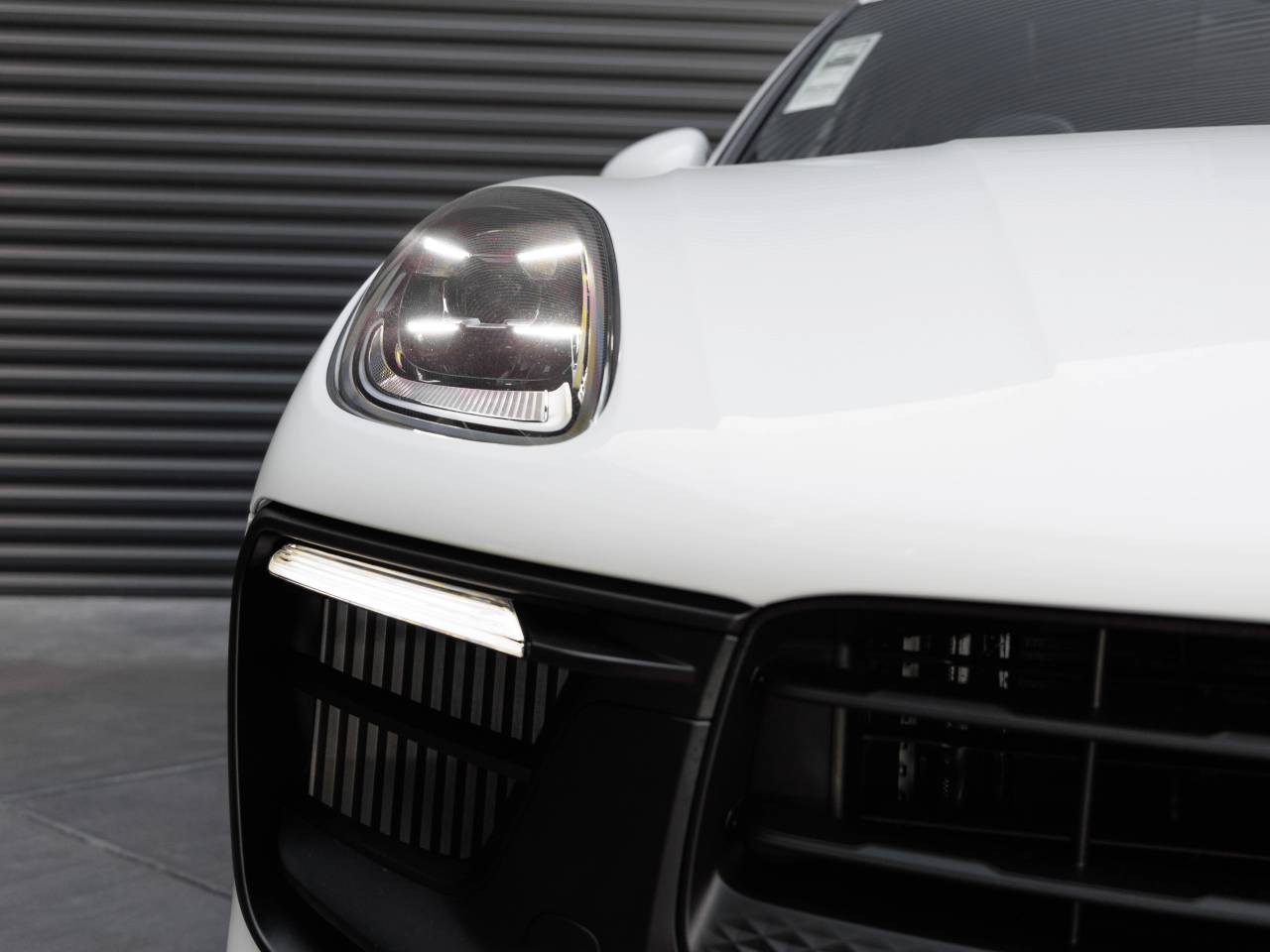 2026 Porsche Macan Macan GTS