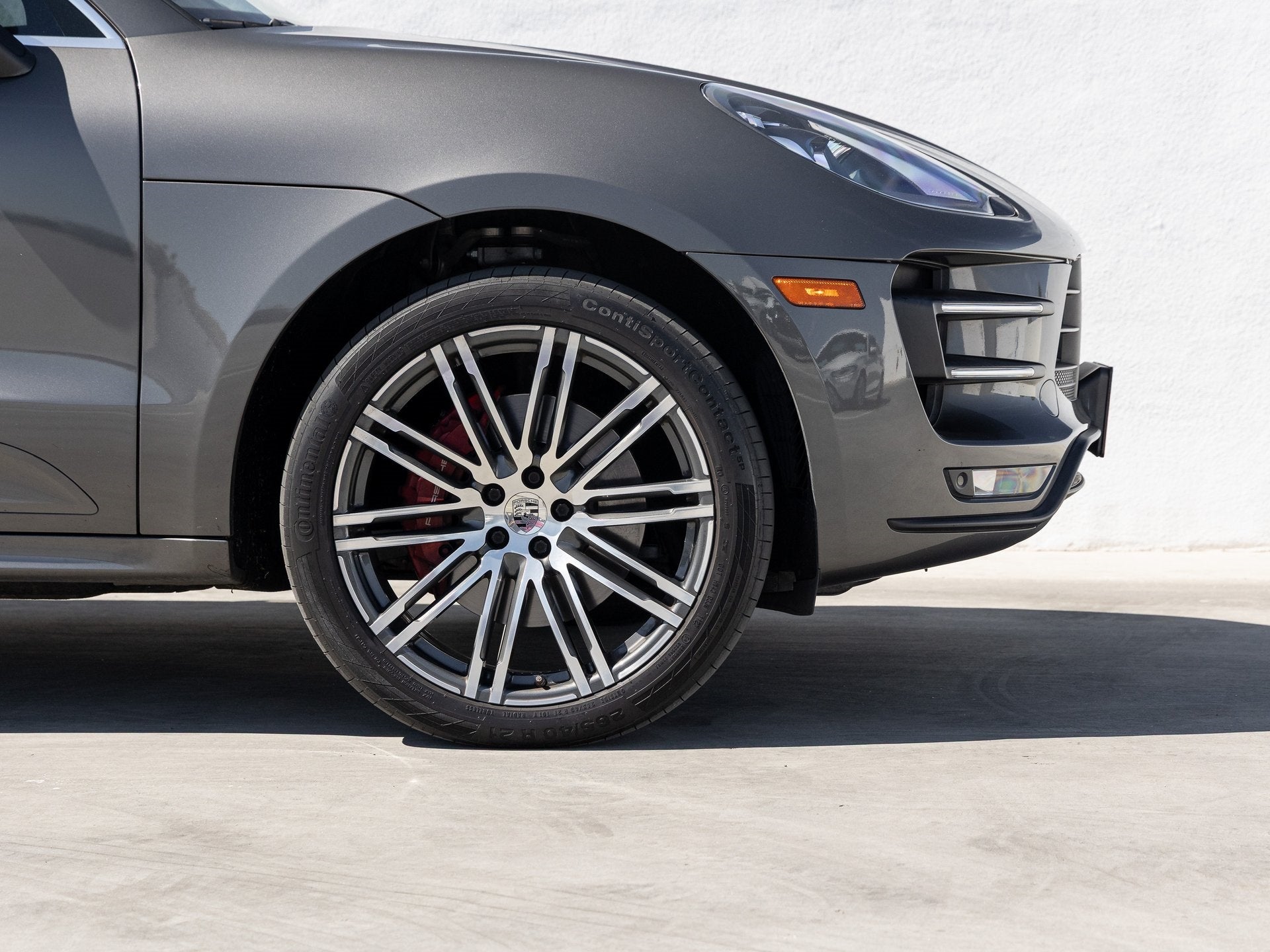 2017 Porsche Macan Macan Turbo