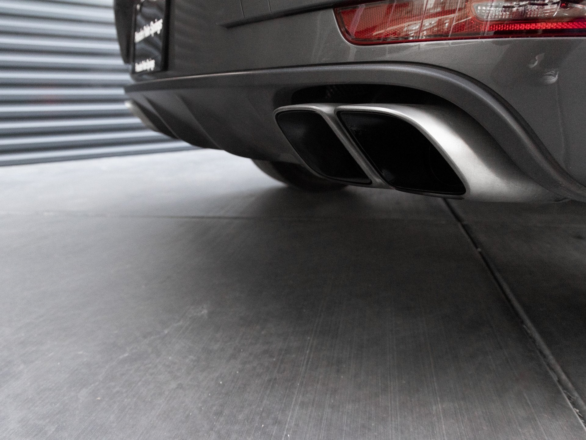 2017 Porsche Macan Macan Turbo