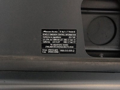 2017 Porsche Macan Macan Turbo