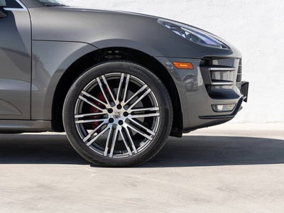 2017 Porsche Macan Macan Turbo