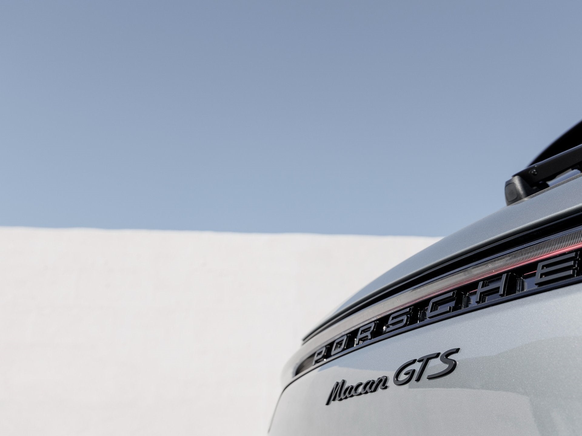 2026 Porsche Macan Macan GTS