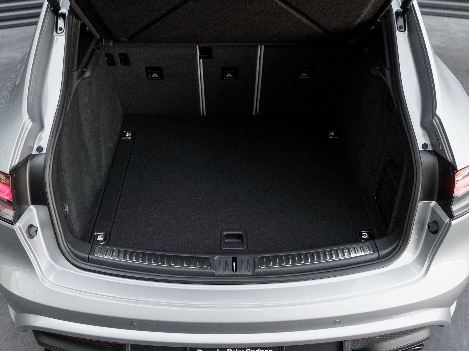 2026 Porsche Macan Macan GTS