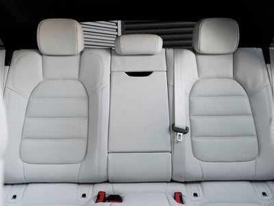 2026 Porsche Macan Macan GTS