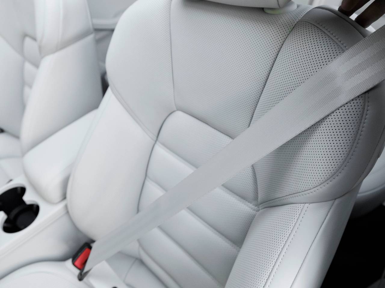 2026 Porsche Macan Macan GTS