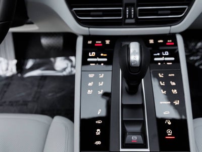 2026 Porsche Macan Macan GTS