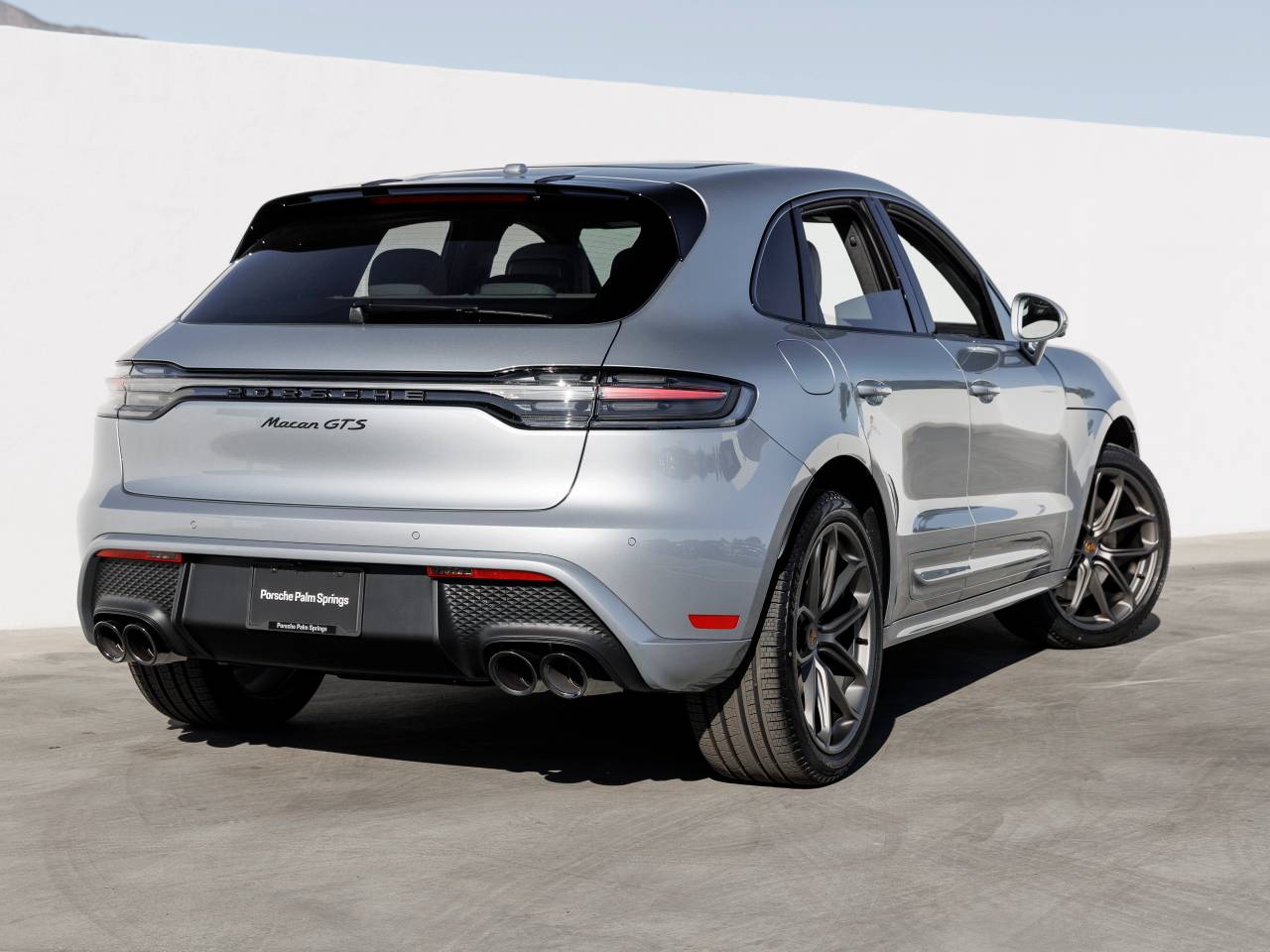2026 Porsche Macan Macan GTS