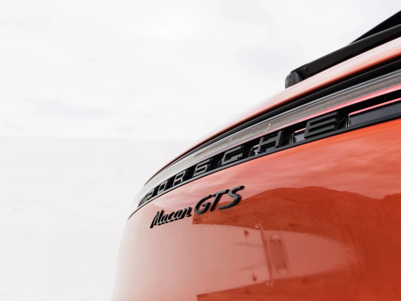 2024 Porsche Macan Macan GTS (MY24)