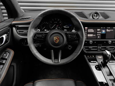 2024 Porsche Macan Macan GTS (MY24)