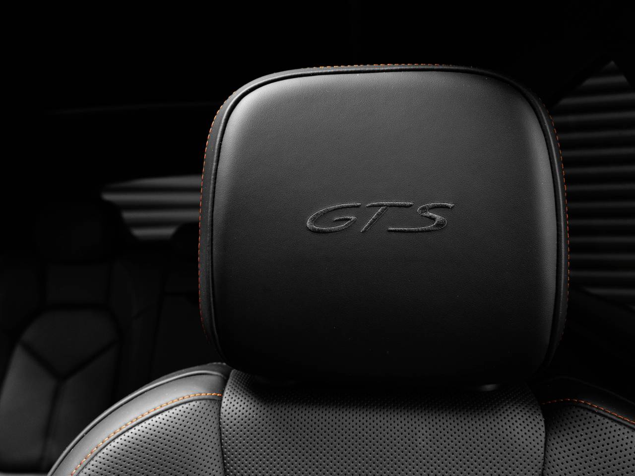 2024 Porsche Macan Macan GTS (MY24)