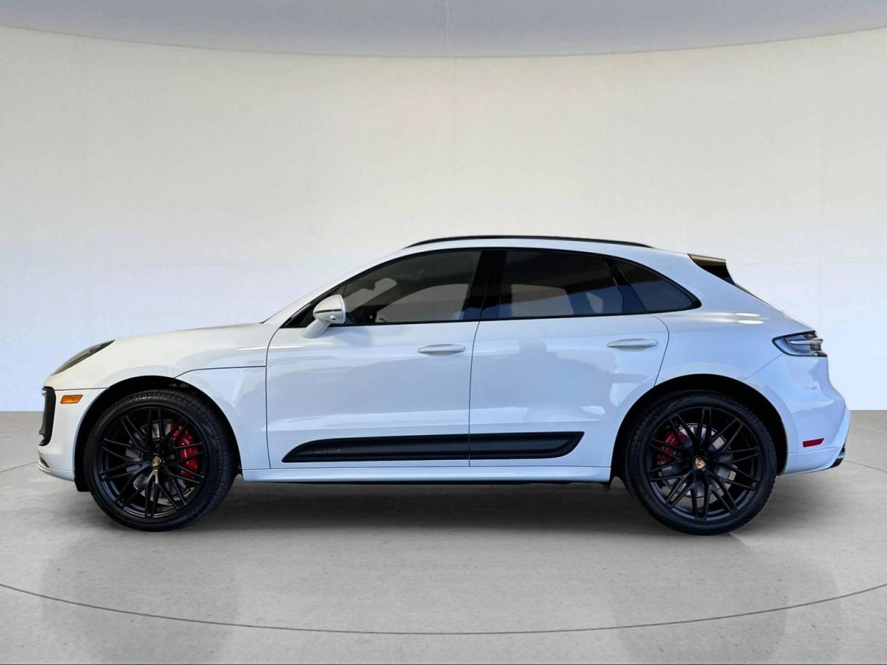 2026 Porsche Macan Macan GTS