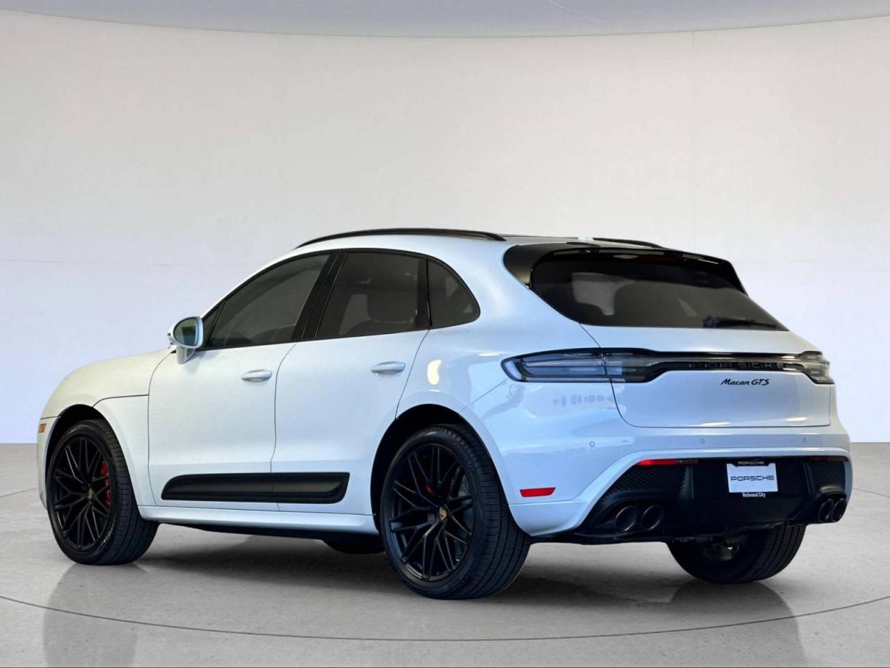 2026 Porsche Macan Macan GTS