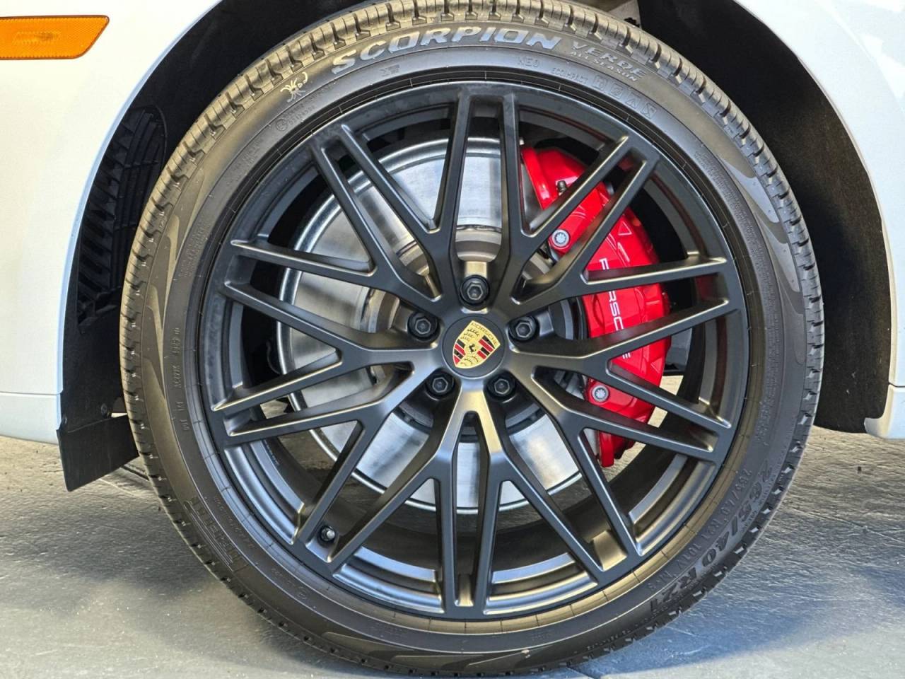 2026 Porsche Macan Macan GTS