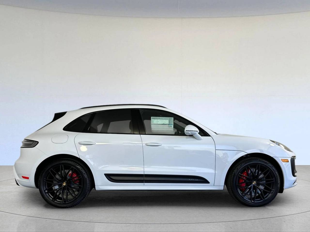 2026 Porsche Macan Macan GTS