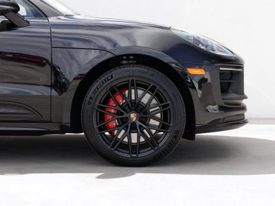 2026 Porsche Macan Macan GTS