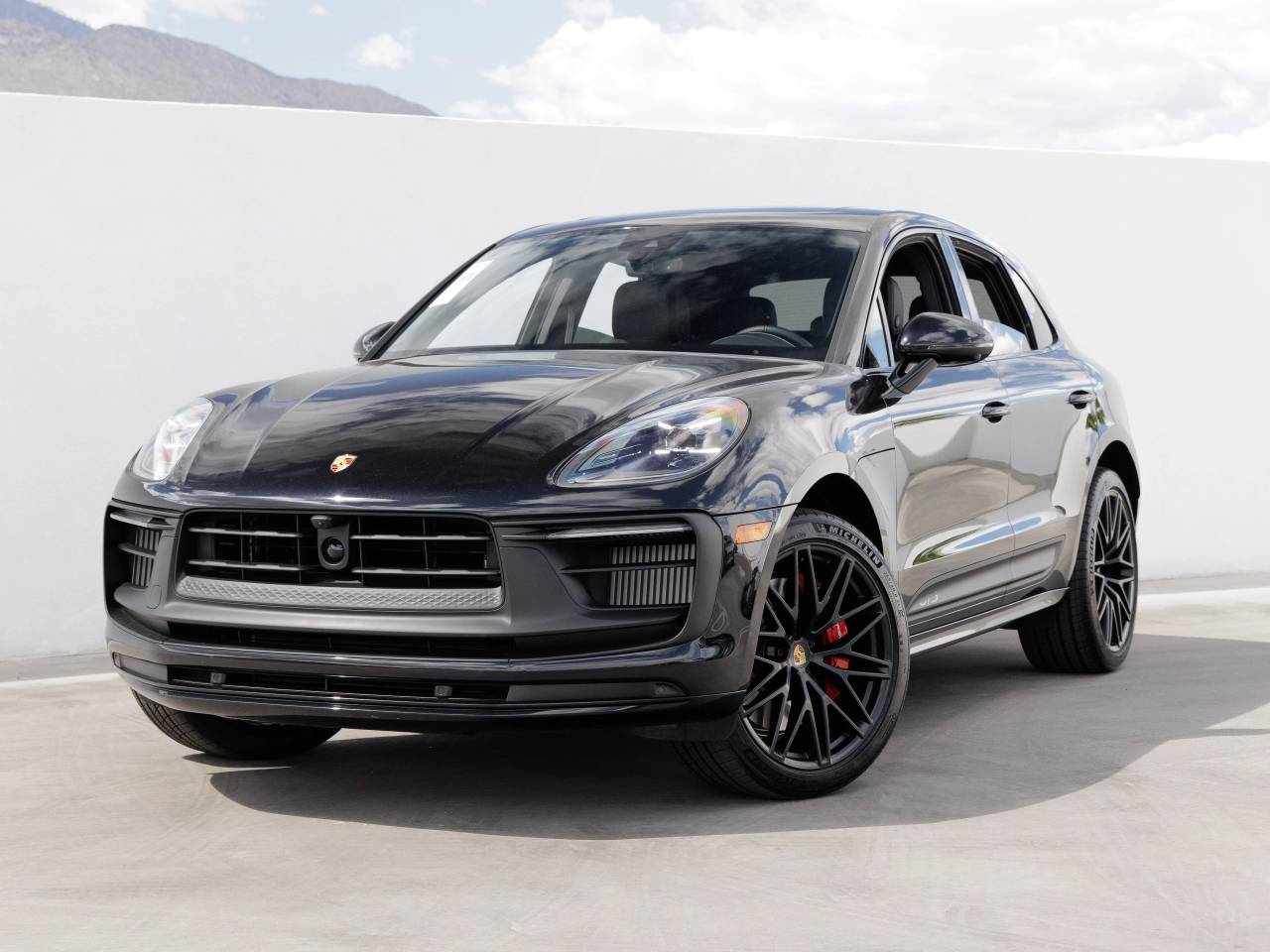 2026 Porsche Macan Macan GTS